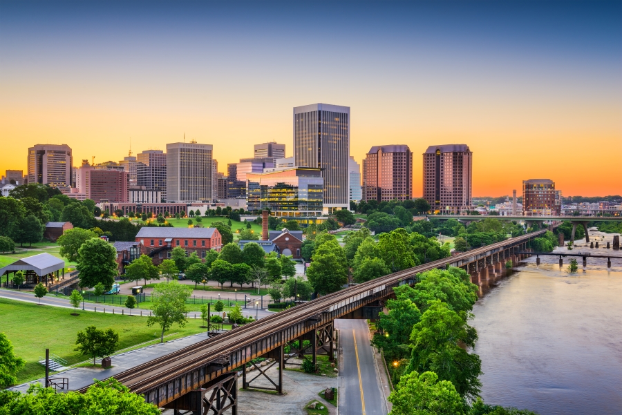 A photo of the Richmond, VA skyline.
